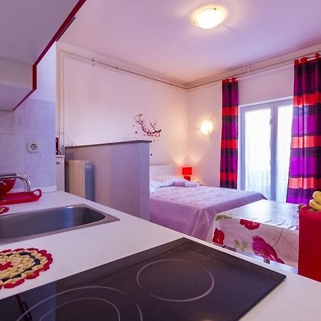 Apartment Lori Fažana Екстериор снимка