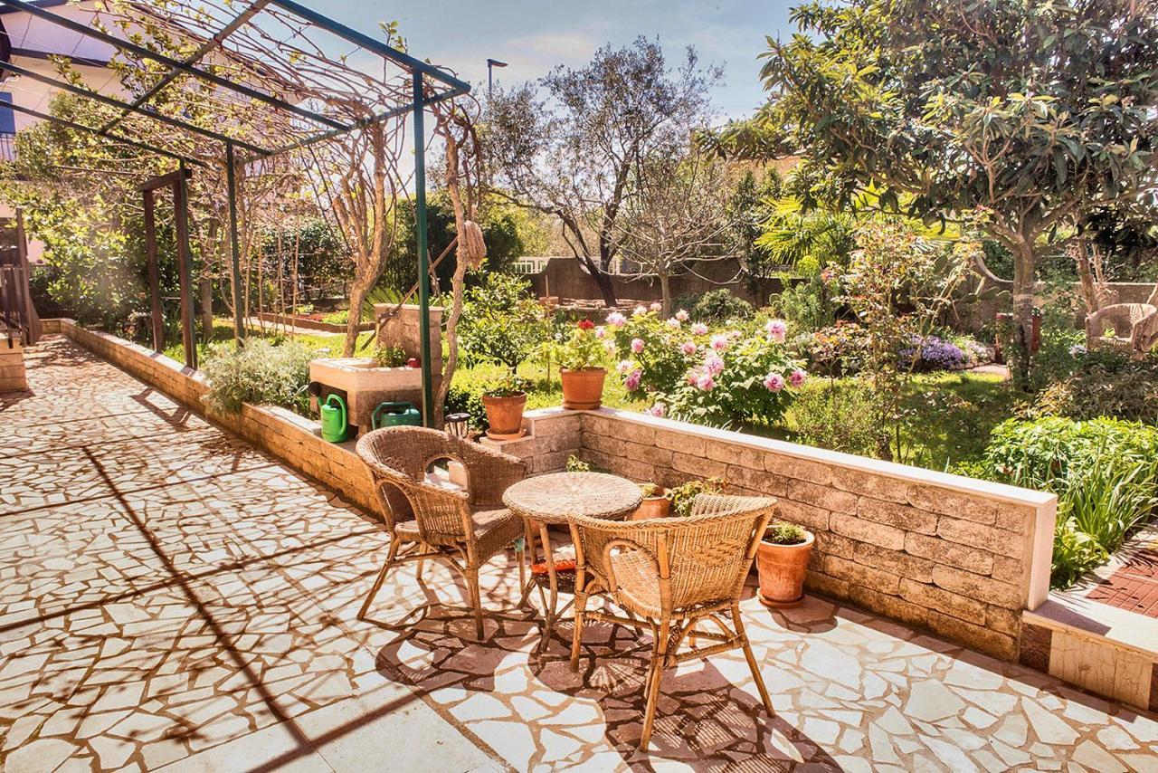 Apartment Lori Fažana Екстериор снимка