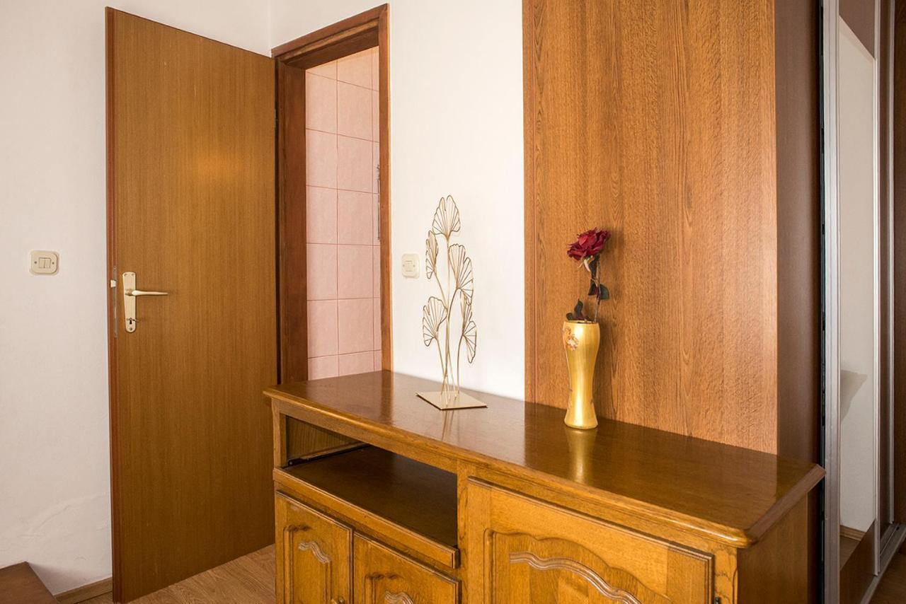 Apartment Lori Fažana Екстериор снимка