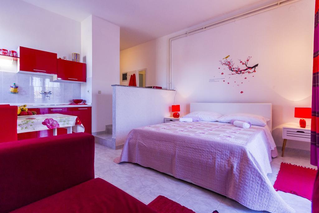 Apartment Lori Fažana Екстериор снимка