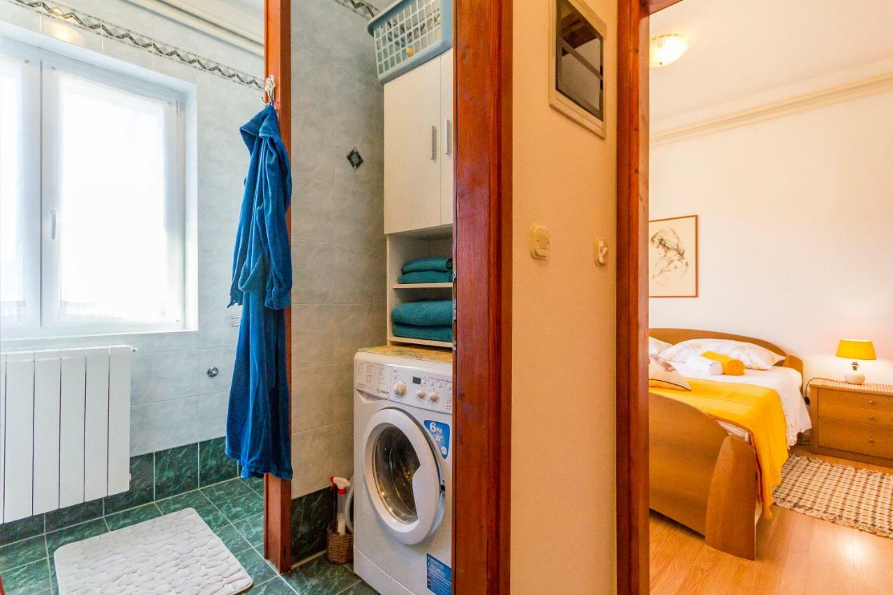 Apartment Lori Fažana Екстериор снимка